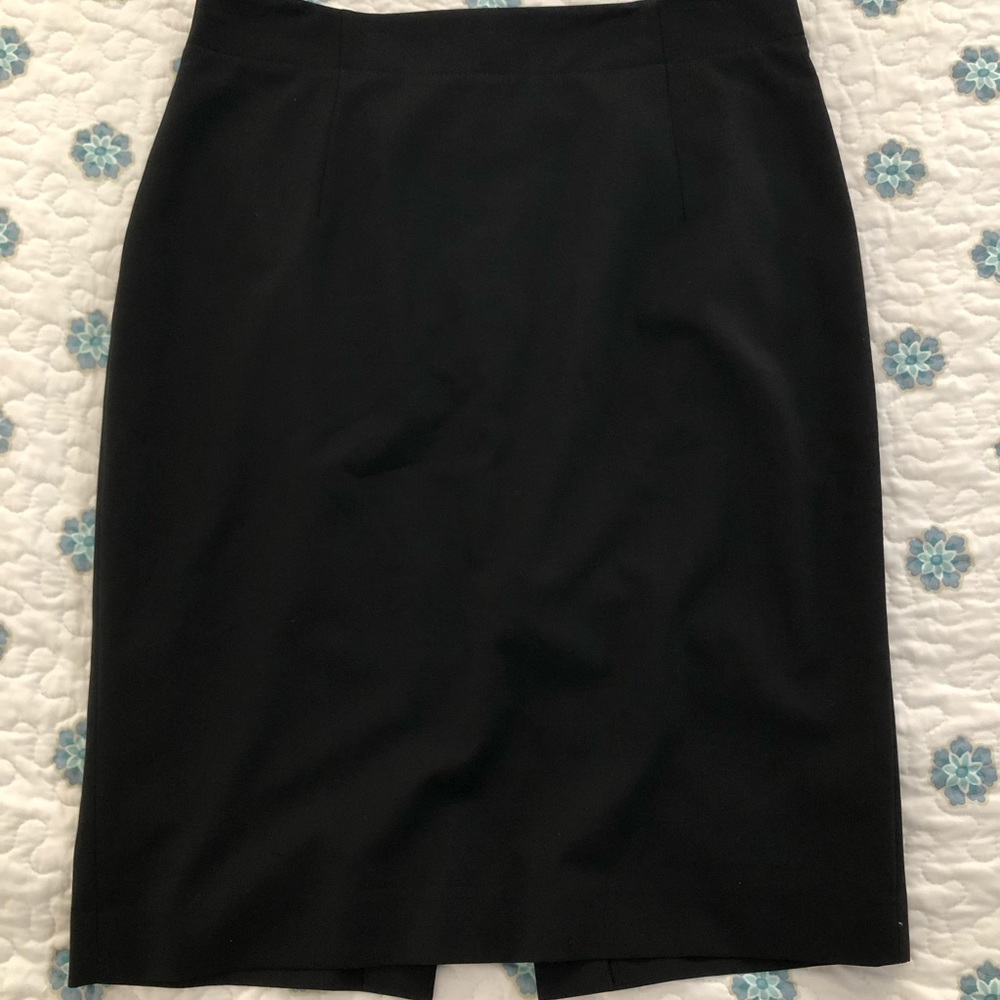 Black pencil skirt